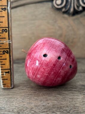 Alabaster Marble Onyx Stone Fruit Hand Carved Strawberry